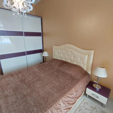 Cabacum Beach апартамент голубая лагуна * 瓦爾納